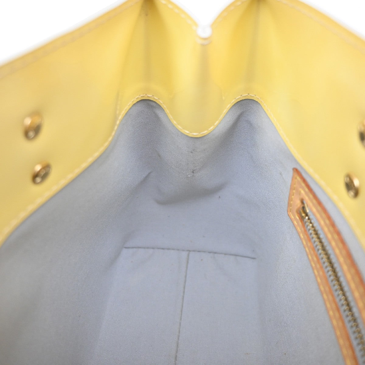 Louis Vuitton Robert Wilson Reade Vernis Yellow Patent_Leather Tote Bag Bag (Pre-Owned)