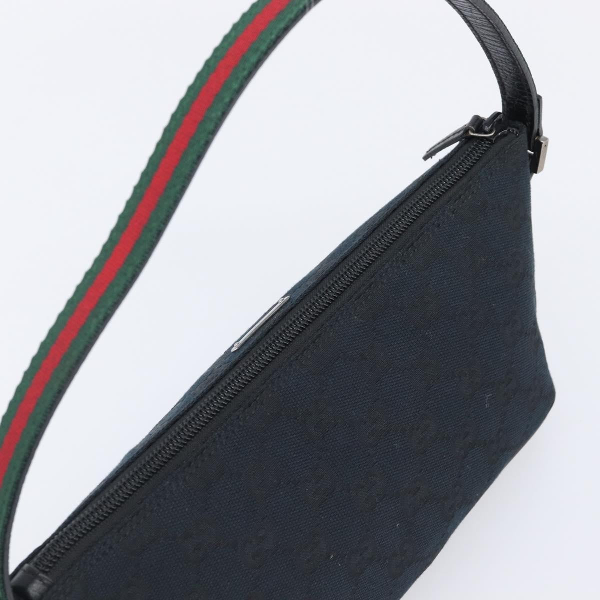 Gucci Zipped Pochette Gg Canvas Black Canvas Shoulder Bag Bag (Pre-Owned)