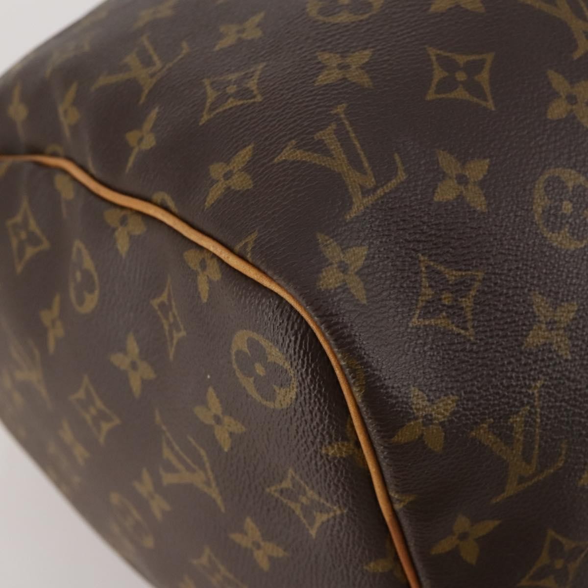 Louis Vuitton Keepall Bag Monogram Canvas Brown Canvas Travel Bag Bag (Pre-Owned)