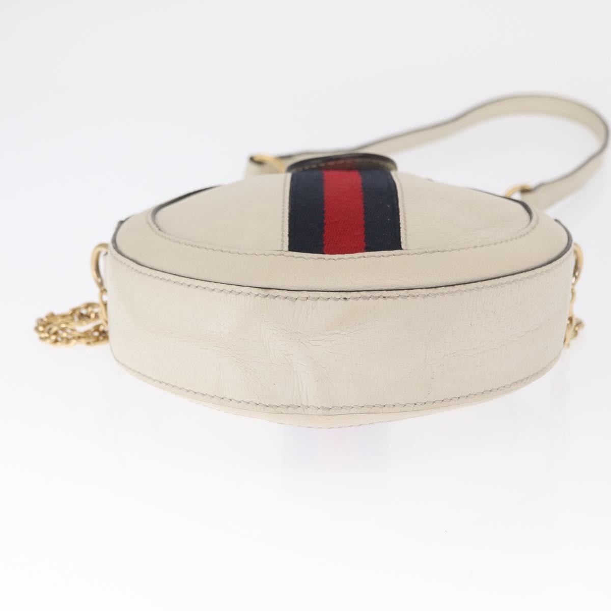 Gucci Gg Marmont Matelasse Leather White Leather Shoulder Bag Bag (Pre-Owned)