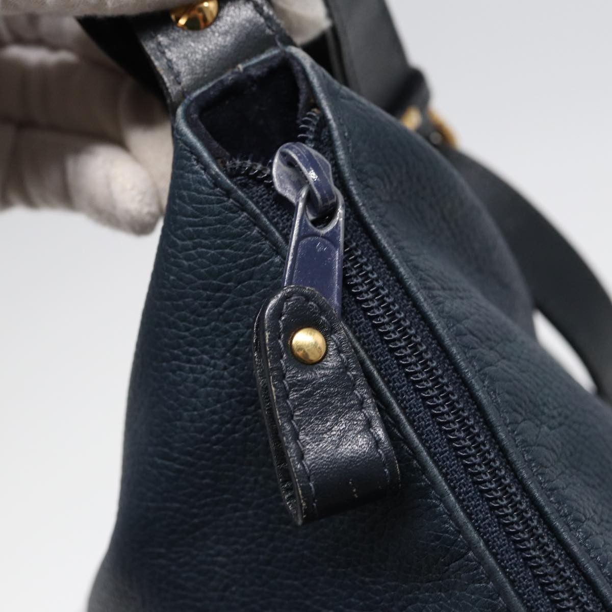 Gucci Vintage Leather Navy Leather Shoulder Bag Bag (Pre-Owned)