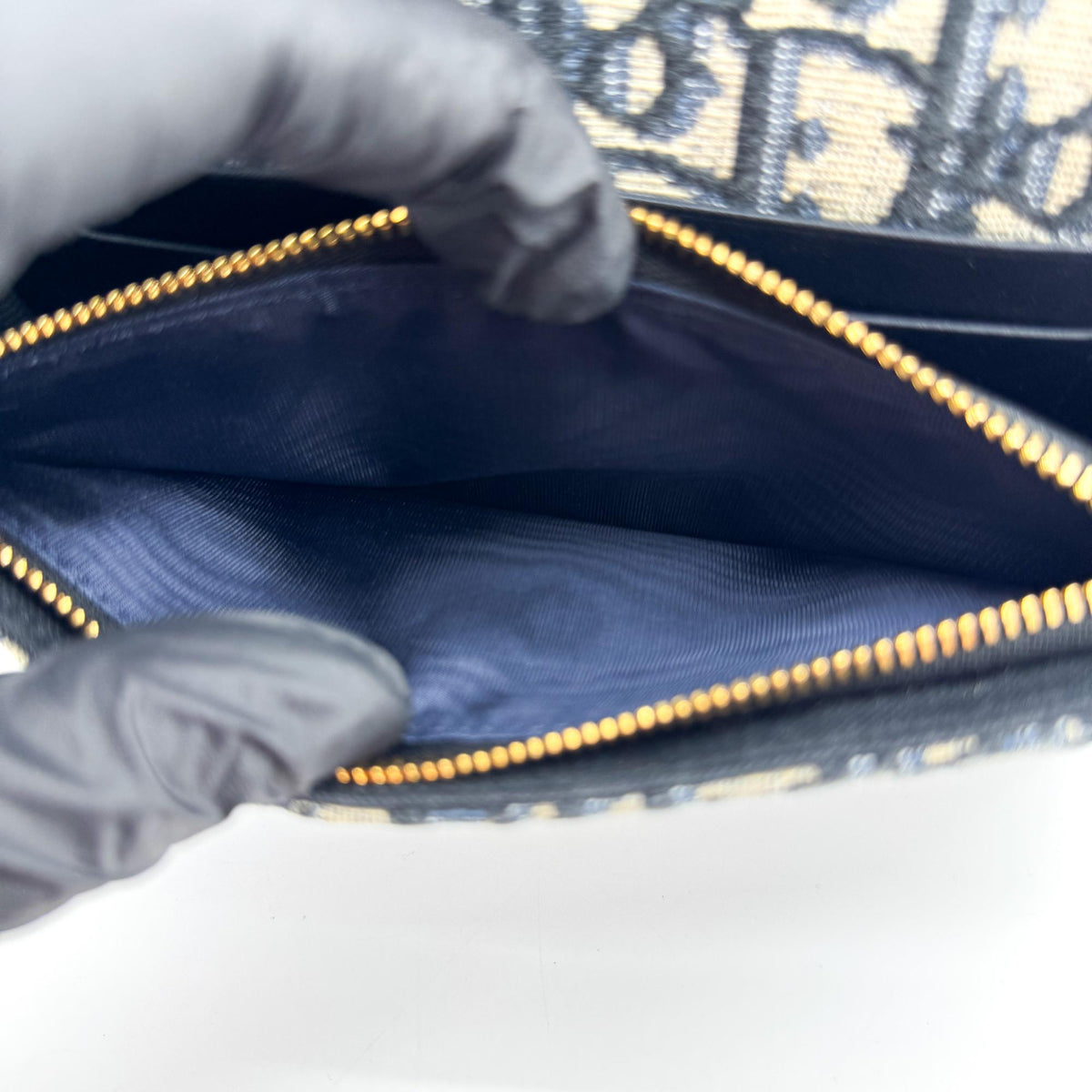 Christian Dior 30 Montaigne 2-In-1 Oblique Canvas Navy Canvas Clutche & Pouche Bag (Pre-Owned)