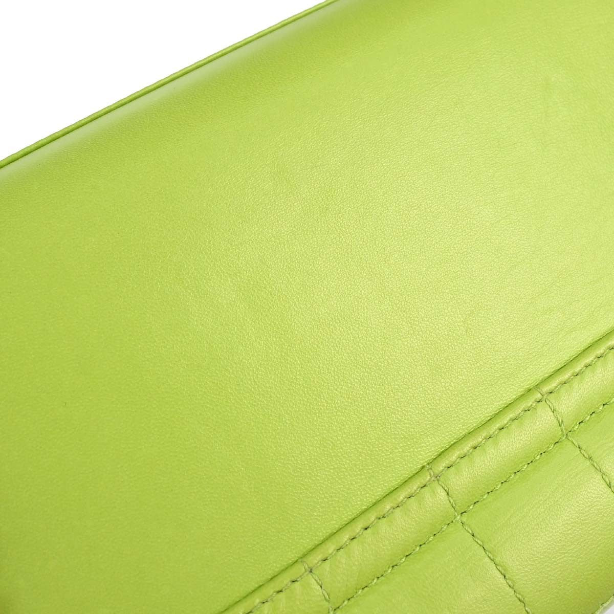Chanel Chocolate Bar Mademoiselle Lock Chain Quilted Velvet Green Leather Shoulder Bag Bag (Pre-Owned)