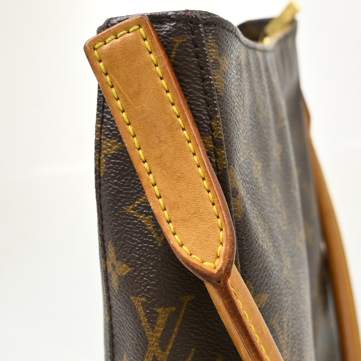 Louis Vuitton Monogram Looping Monogram Canvas Brown Canvas Shoulder Bag Bag (Pre-Owned)
