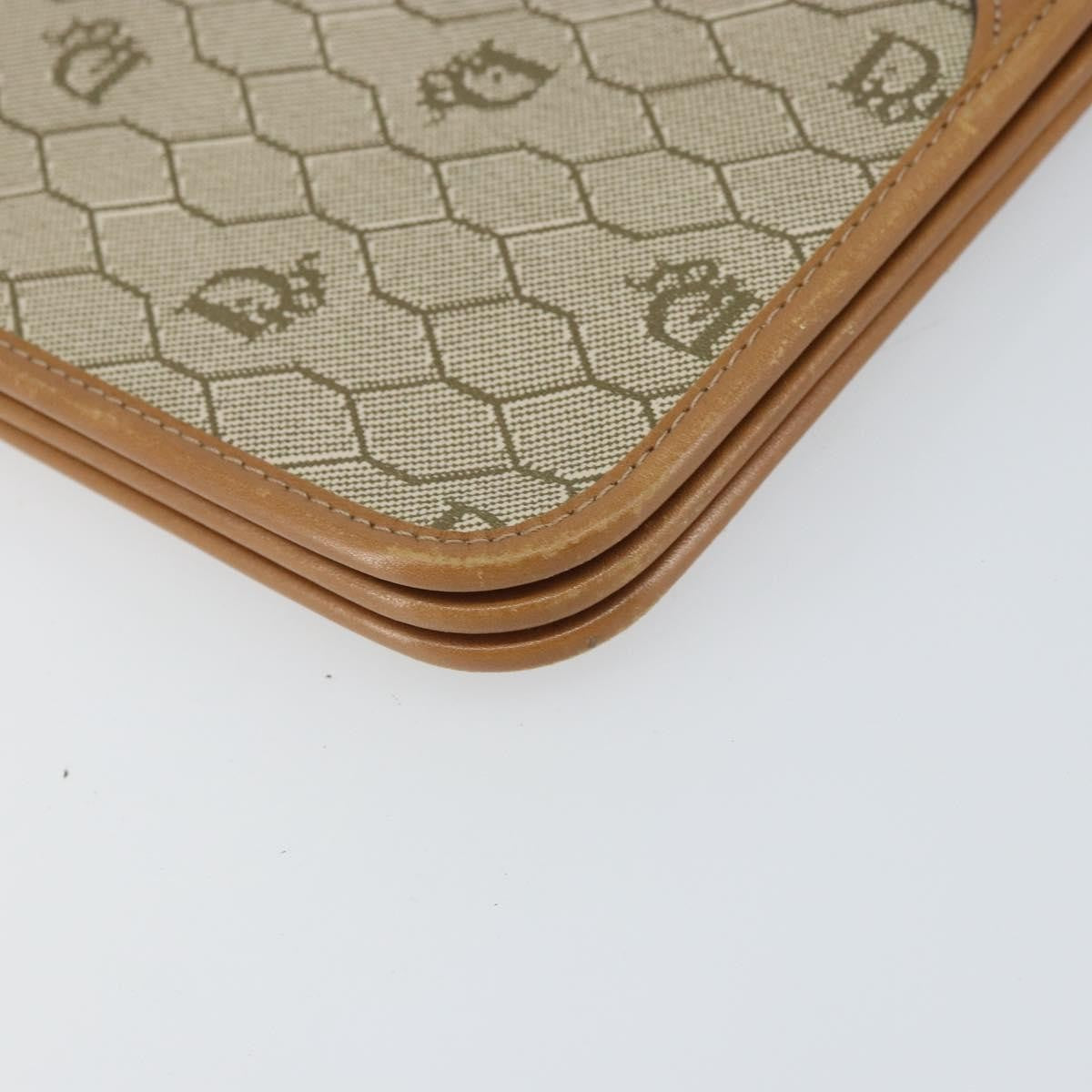 Christian Dior Vintage Honeycomb Clutch Canvas Beige Canvas Clutche & Pouche Bag (Pre-Owned)