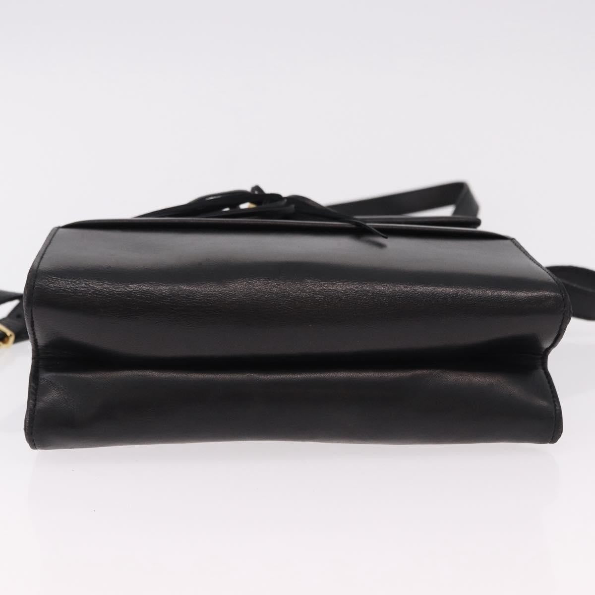 Salvatore Ferragamo Vintage Leather Black Leather Shoulder Bag Bag (Pre-Owned)