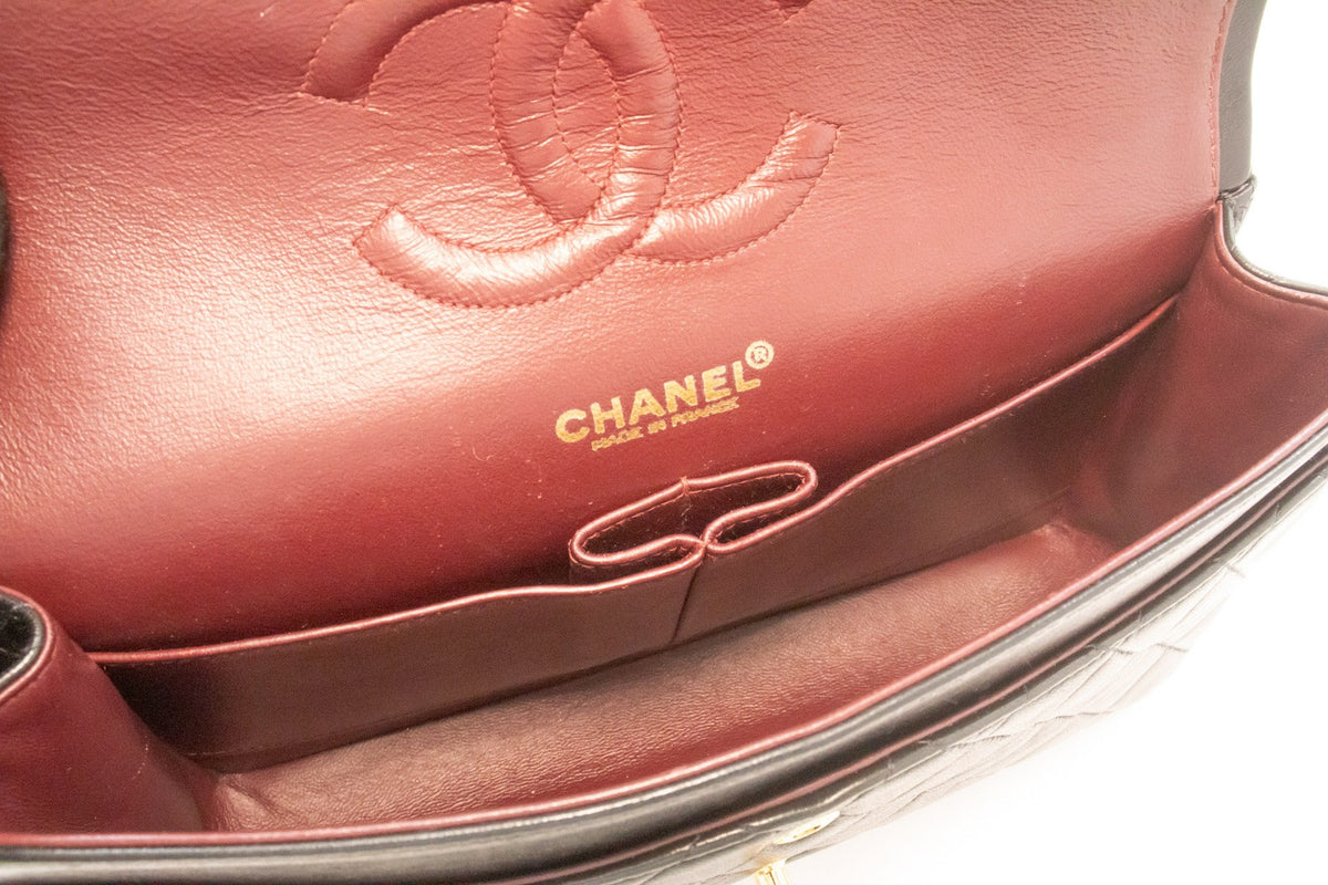 Chanel Classic Bowler Quilted Caviar Black Leather Handbag (Pre-Owned)