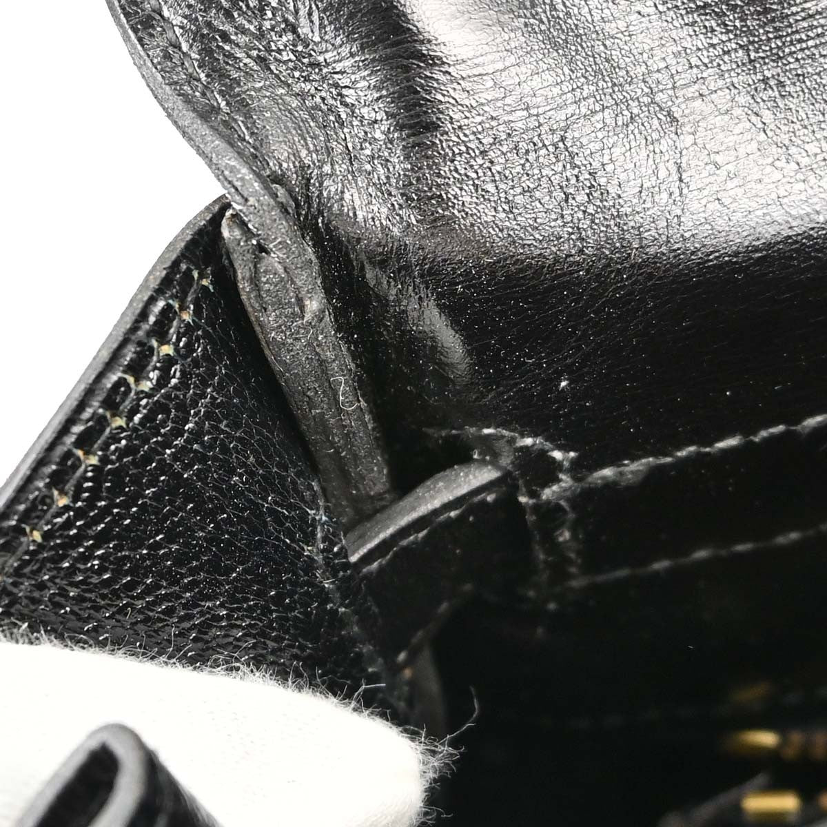 Hermes Kelly Black Box Calf With Gold Hardware Black Calfskin Handbag (Pre-Owned)