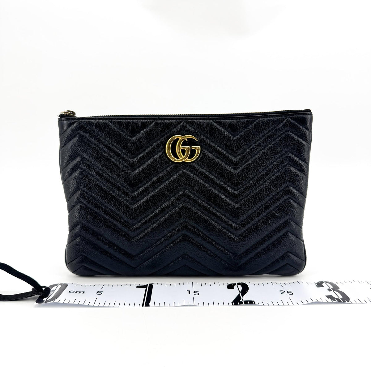 Gucci Gg Marmont Pouch Matelasse Leather Black Leather Clutche & Pouche Bag (Pre-Owned)