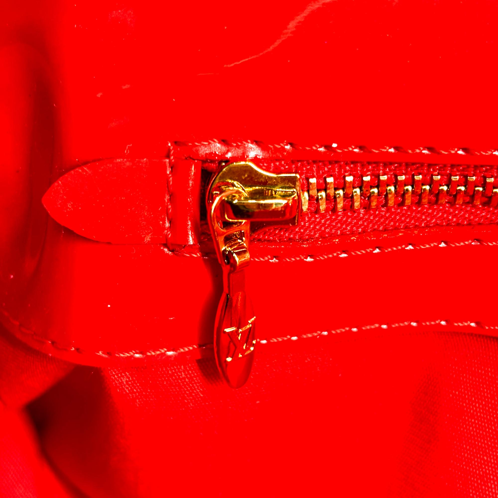 Louis Vuitton Sobe Clutch Patent Red Patent_Leather Clutche & Pouche Bag (Pre-Owned)