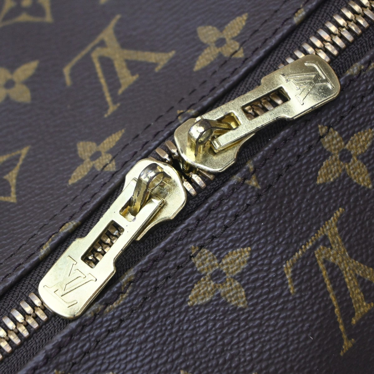 Louis Vuitton Keepall Bandouliere Monogram Canvas Brown Canvas Travel Bag Bag (Pre-Owned)