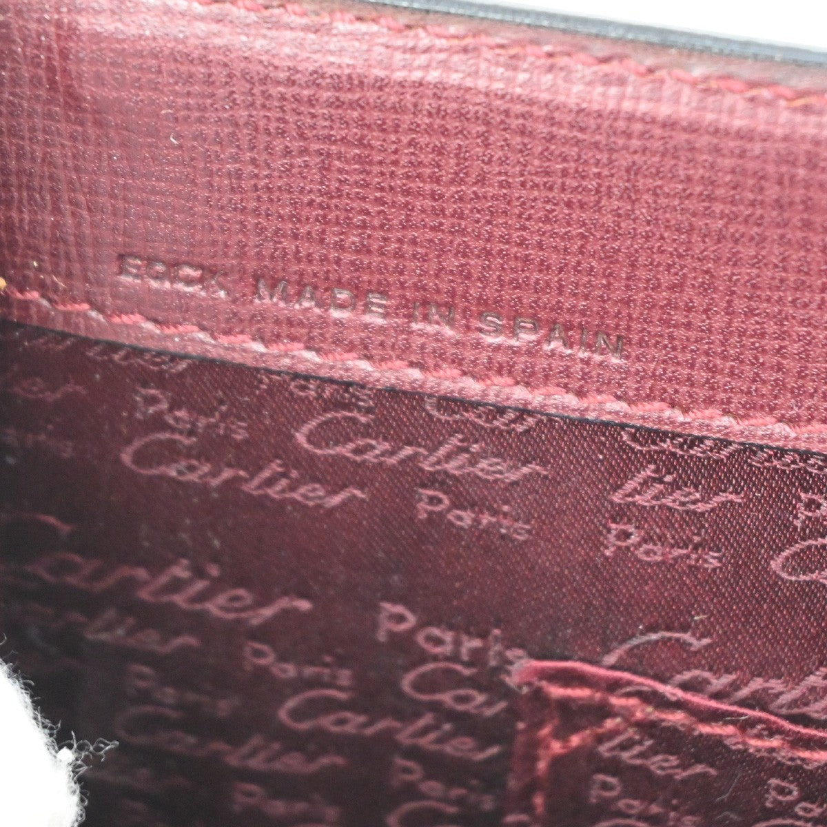 Cartier Must De Cartier Leather Burgundy Leather Handbag (Pre-Owned)