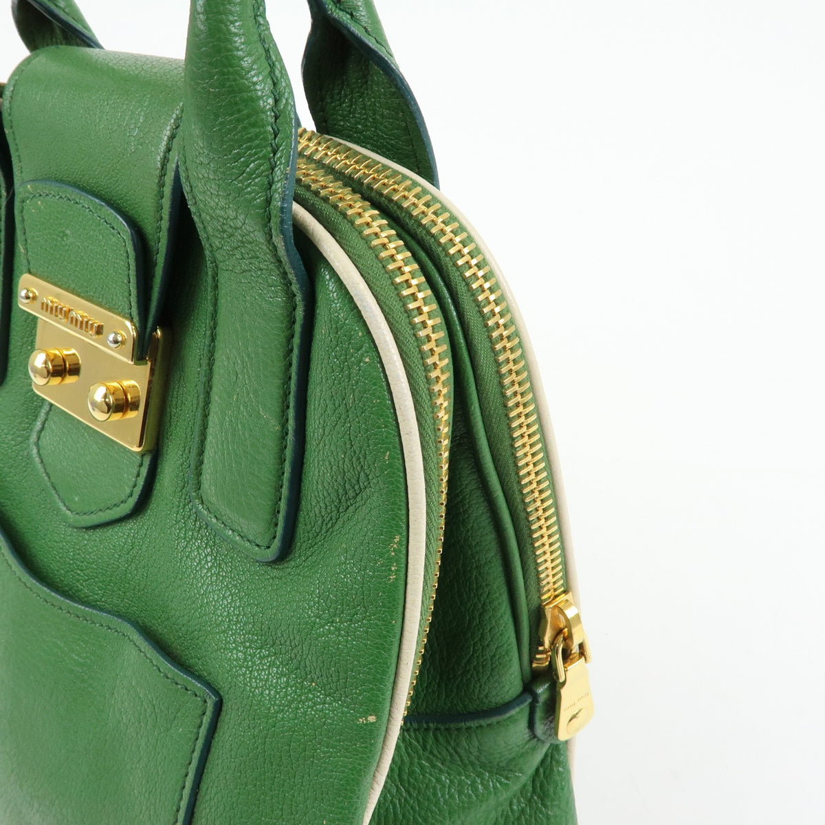 Miu Miu Madras Top Handle Leather Green Leather Handbag (Pre-Owned)