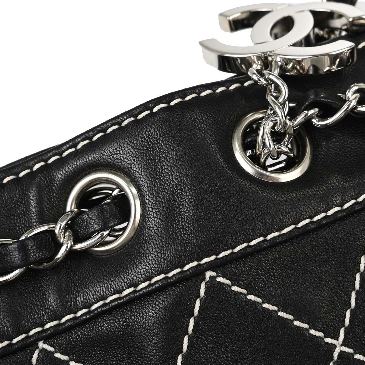 Chanel Surpique Chain Quilted Leather Black Calfskin Tote Bag Bag (Pre-Owned)