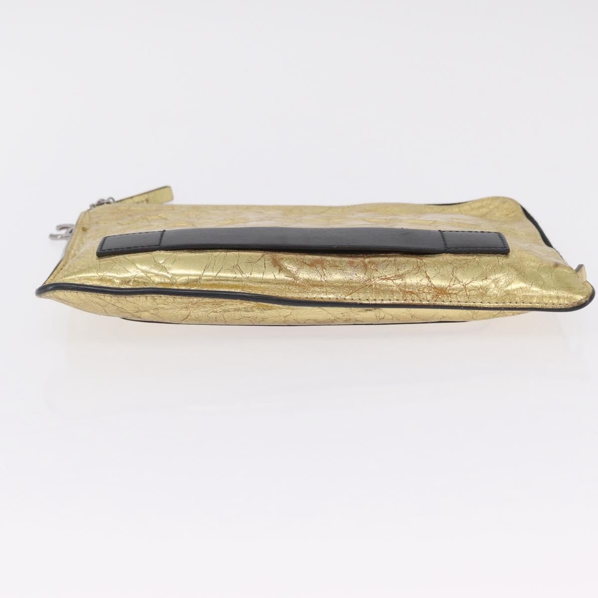 Chanel Feminine Crinkled Leather Gold Leather Clutche & Pouche Bag (Pre-Owned)