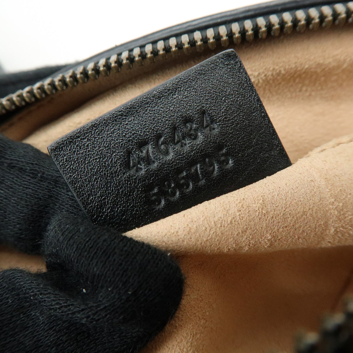 Gucci Gg Marmont Belt Matelasse Leather Black Leather Handbag (Pre-Owned)