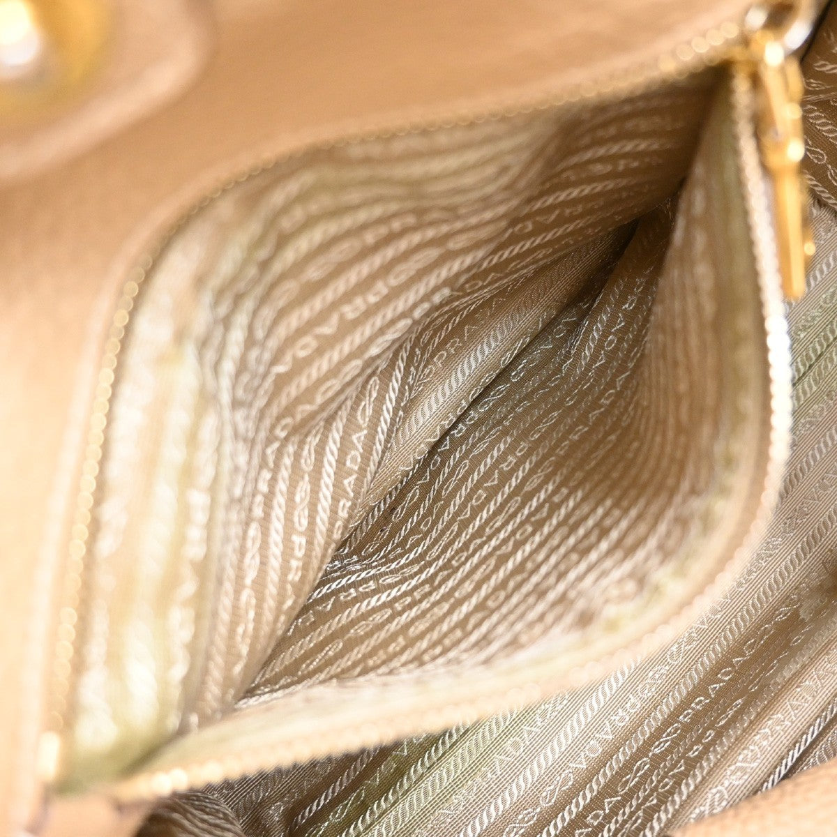 Prada Front Pocket Wing Convertible Vitello Daino Beige Leather Tote Bag Bag (Pre-Owned)