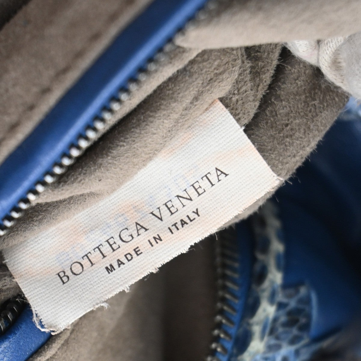 Bottega Veneta Nodini Embroidered Intrecciato Nappa Blue Leather Shoulder Bag Bag (Pre-Owned)