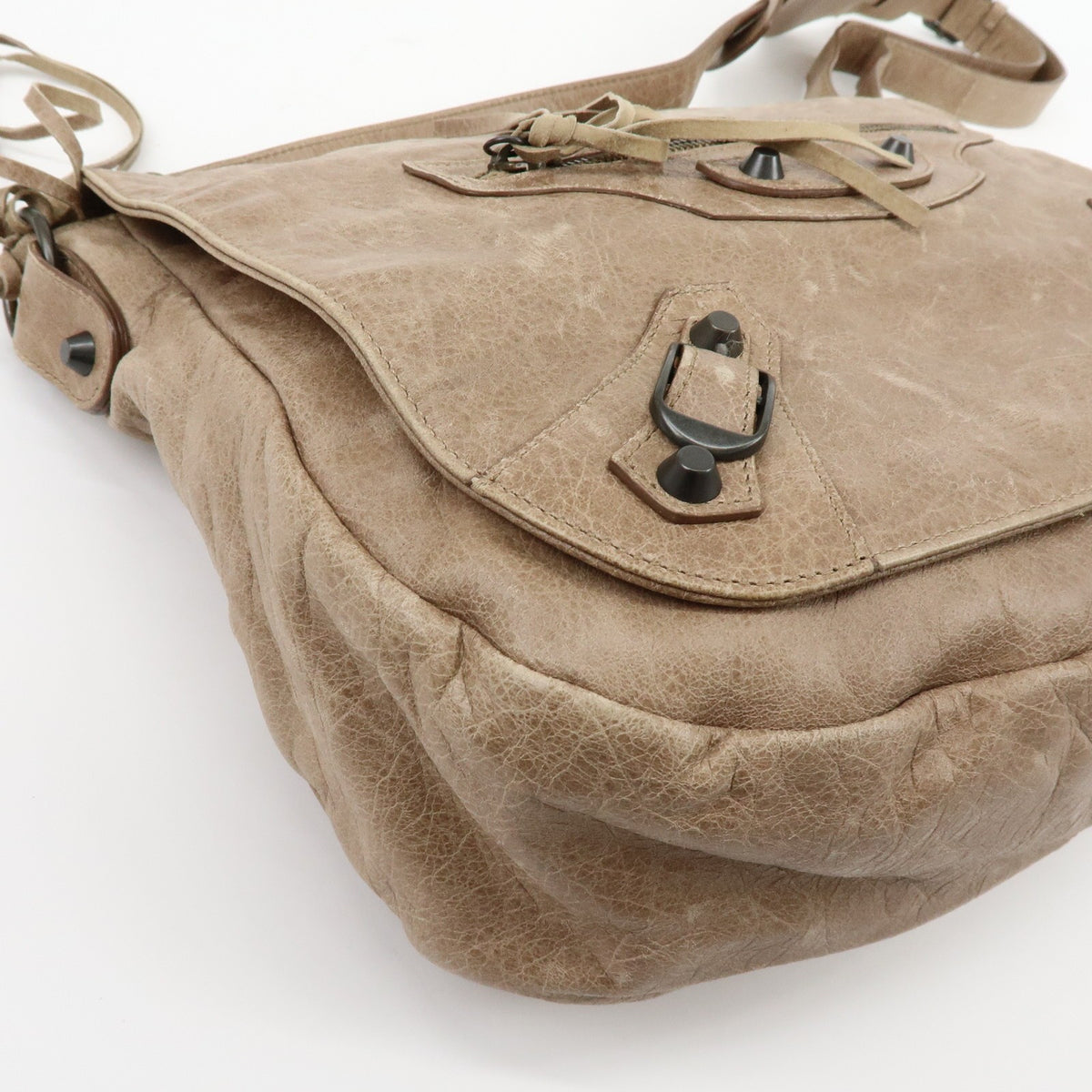 Balenciaga Classic Studs Folk Messenger Leather Brown Leather Crossbody Bag Bag (Pre-Owned)