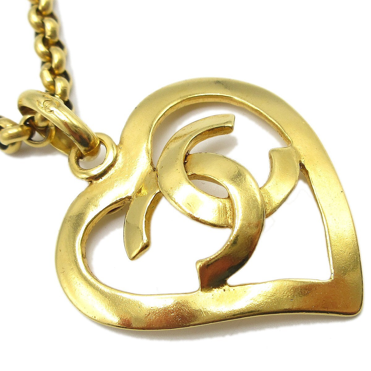 Chanel Cc Heart Pendant Metal Gold Gold_Plated Necklace Jewelry (Pre-Owned)
