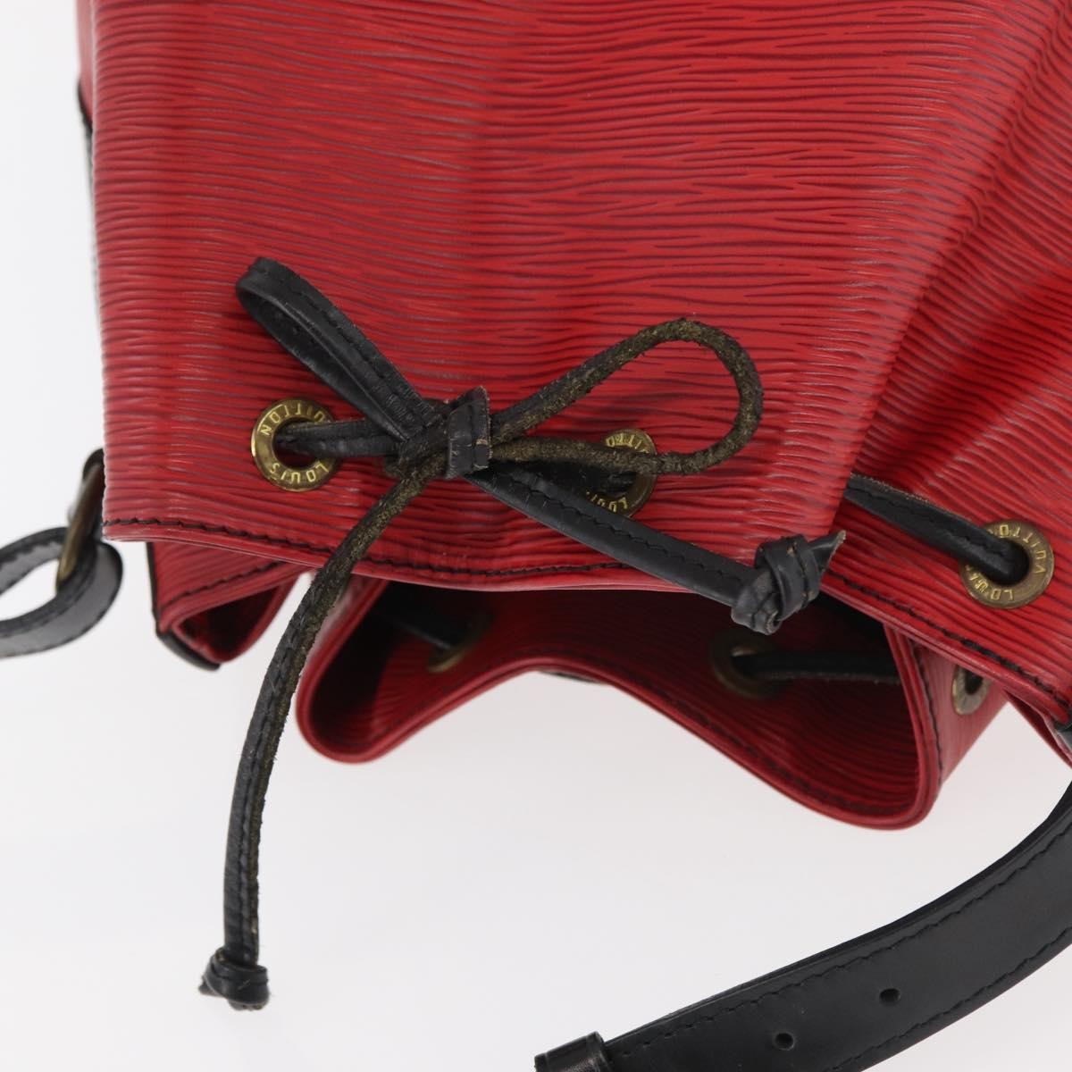 Louis Vuitton Bicolor Petit Noe Epi Leather Red Leather Shoulder Bag Bag (Pre-Owned)