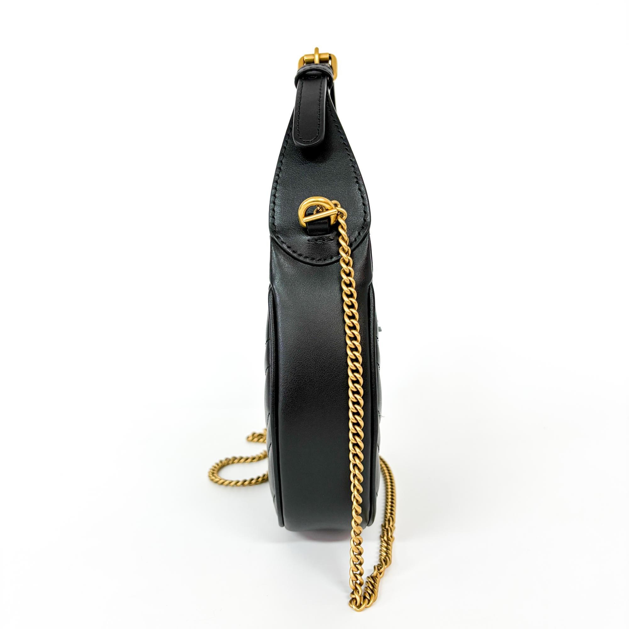 Gucci Gg Marmont Half Moon Hobo Matelasse Leather Black Leather Shoulder Bag Bag (Pre-Owned)