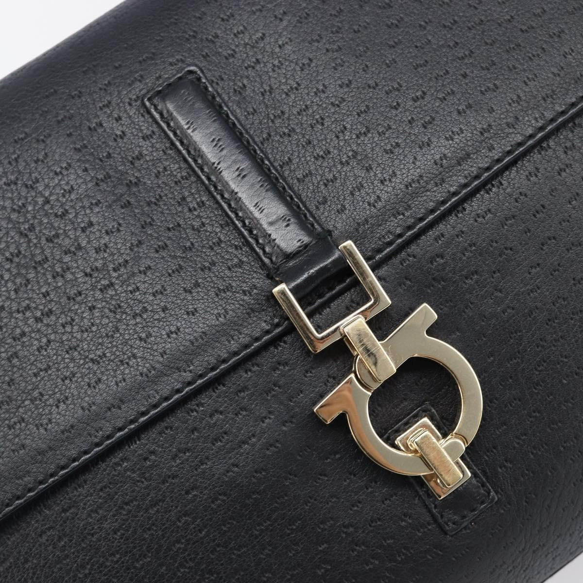 Salvatore Ferragamo Gancini Leather Black Leather Shoulder Bag Bag (Pre-Owned)
