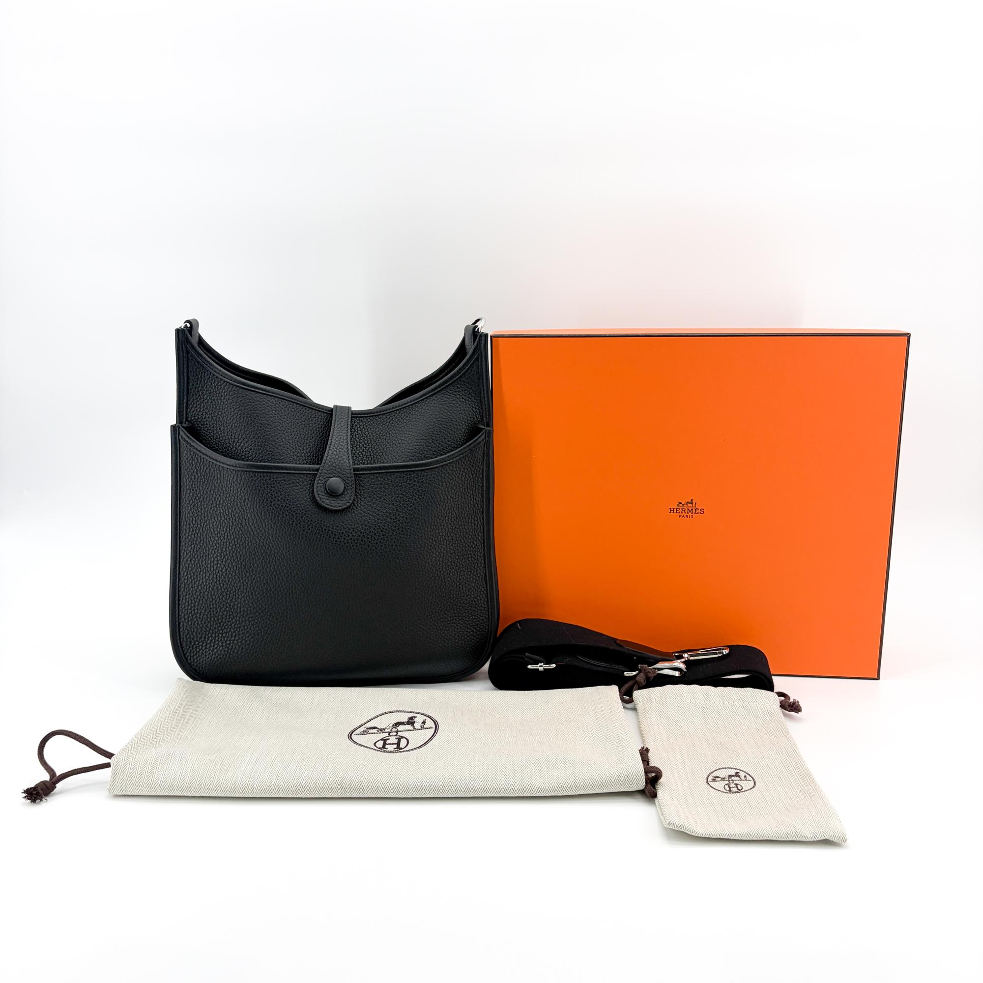 Hermes Evelyne Bag Gen Iii Clemence Black Leather Handbag (Pre-Owned)