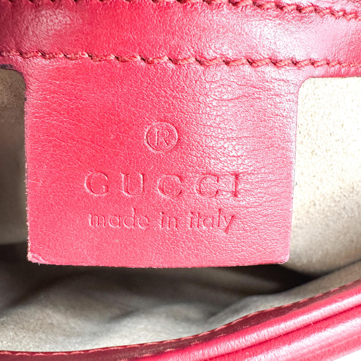 Gucci Gg Marmont Flap Chevron Leather Red Leather Shoulder Bag Bag (Pre-Owned)