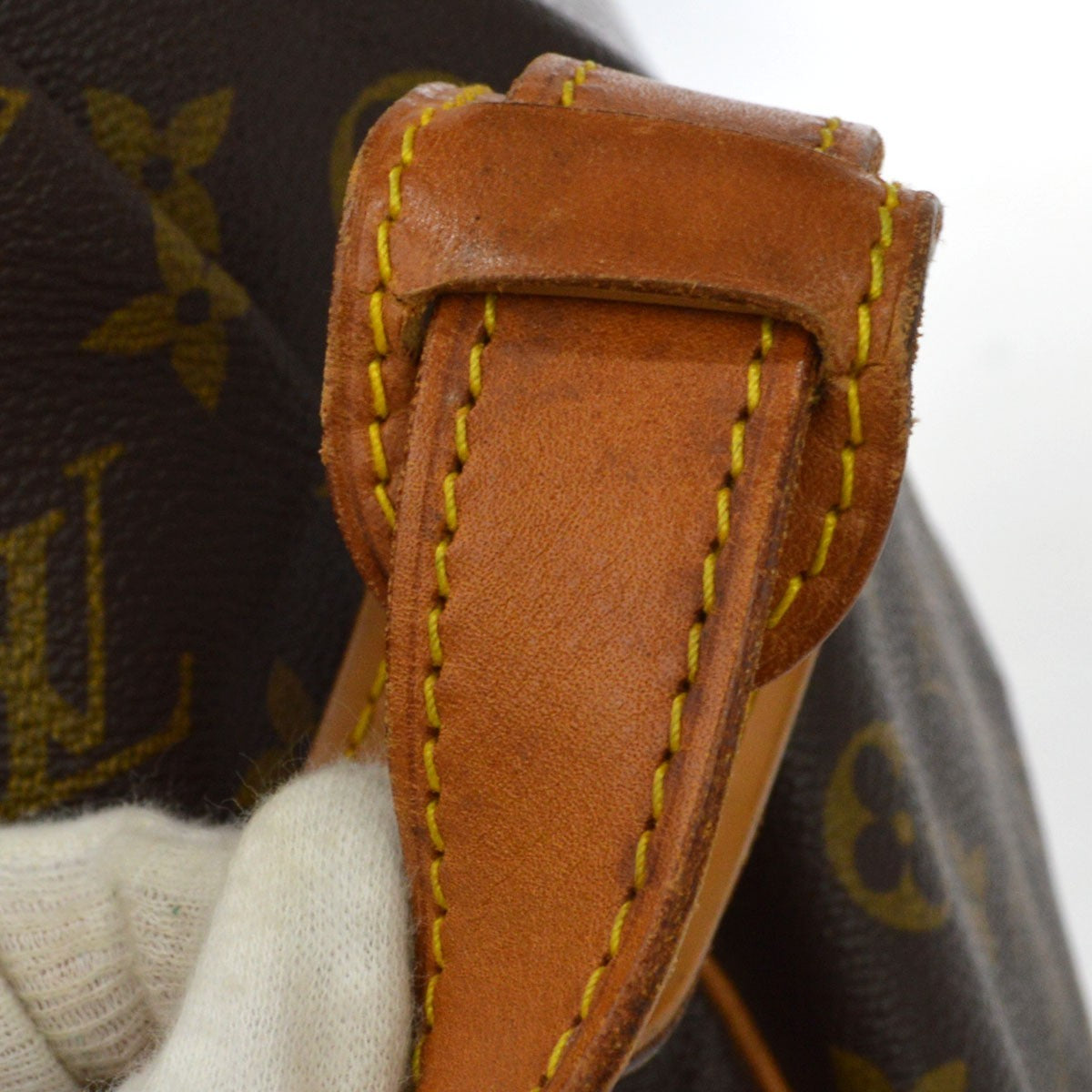 Louis Vuitton Keepall Bandouliere Monogram Canvas Brown Canvas Travel Bag Bag (Pre-Owned)