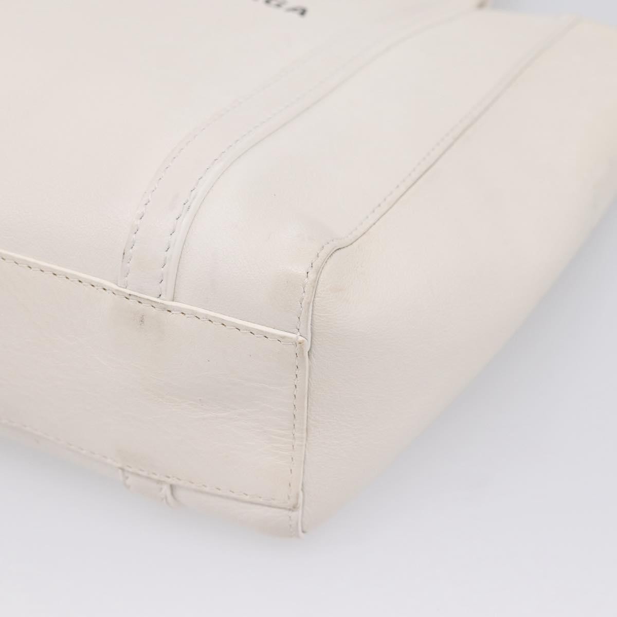 Balenciaga Everyday Leather White Leather Tote Bag Bag (Pre-Owned)