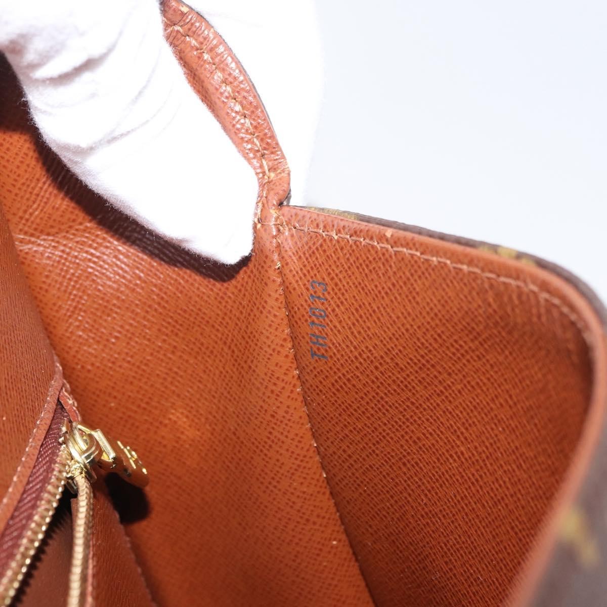 Louis Vuitton Saint Cloud Monogram Canvas Brown Canvas Handbag (Pre-Owned)