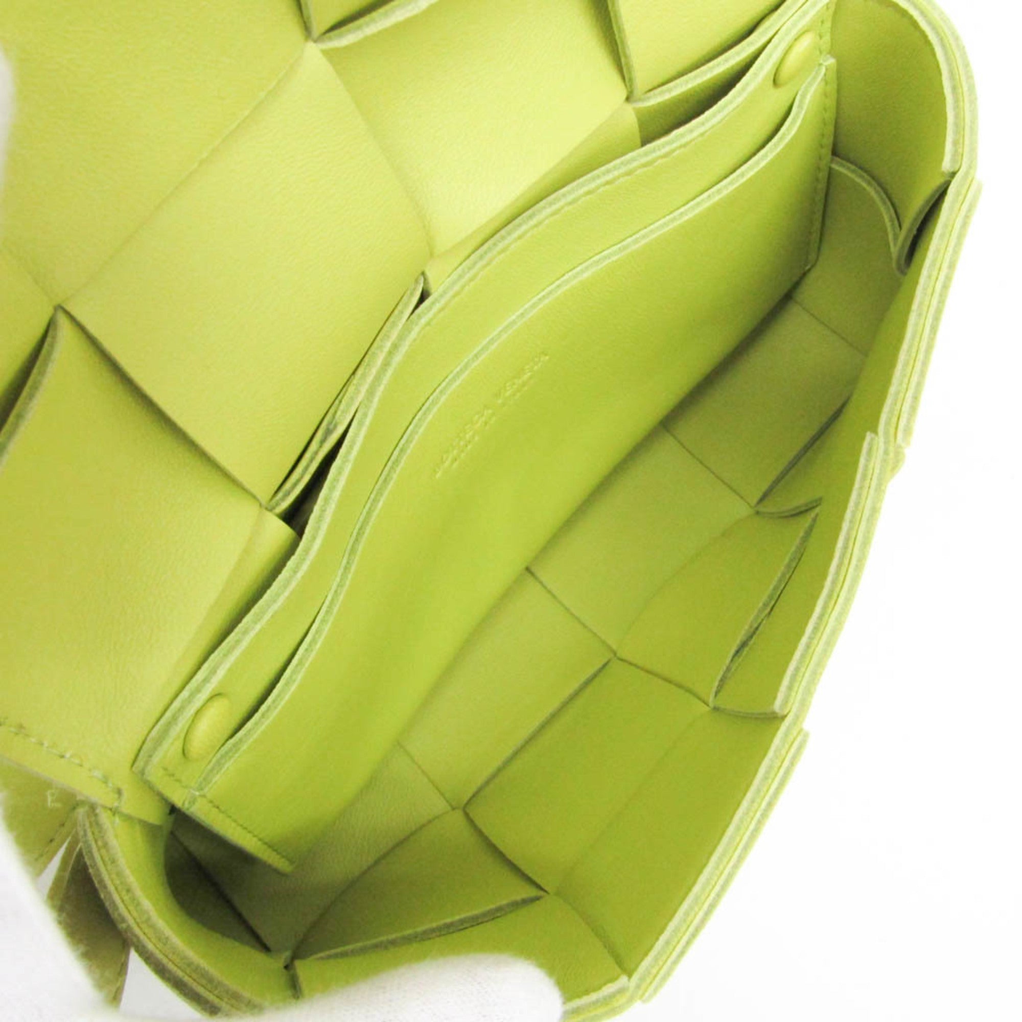 Bottega Veneta Cassette Leather Green Leather Clutche & Pouche Bag (Pre-Owned)