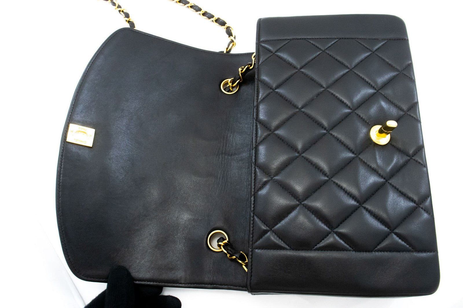 Chanel Vintage Diana Flap Quilted Lambskin Black Leather Shoulder Bag Bag (Pre-Owned)