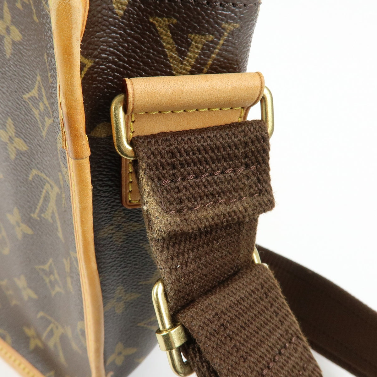 Louis Vuitton Bosphore Messenger Monogram Canvas Brown Canvas Handbag (Pre-Owned)