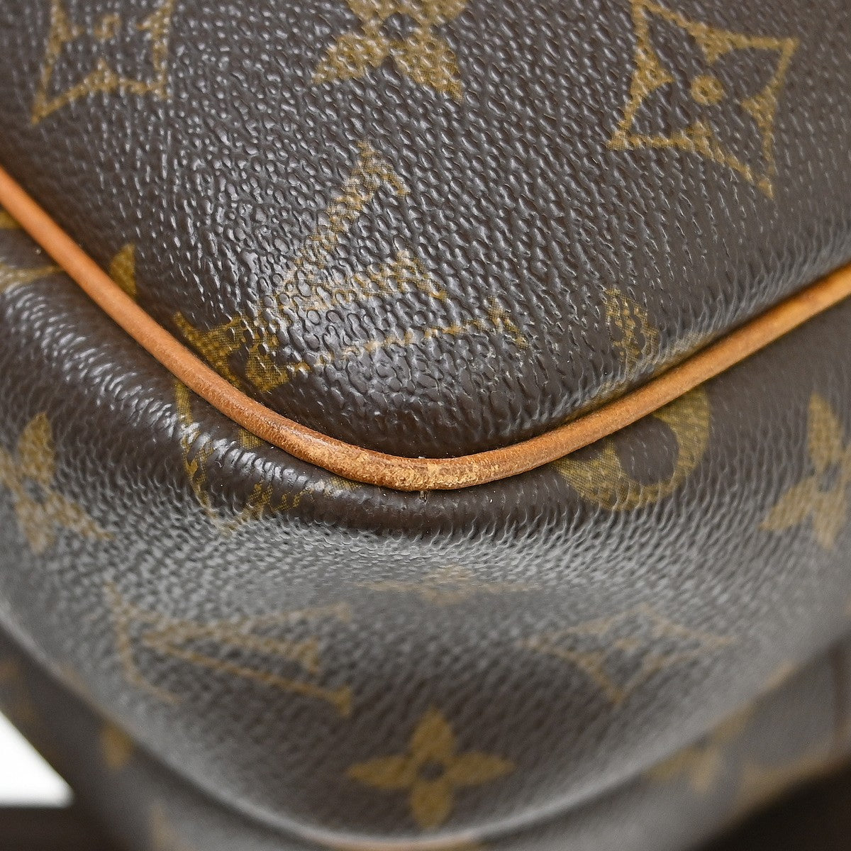 Louis Vuitton Reporter Monogram Brown Canvas Shoulder Bag Bag (Pre-Owned)