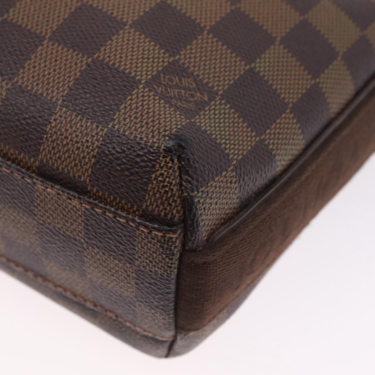 Louis Vuitton Trotteur Beaubourg Damier Brown Canvas Handbag (Pre-Owned)