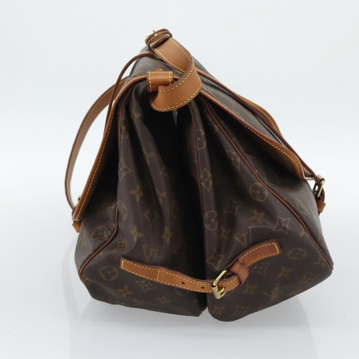 Louis Vuitton Saumur Canvas Brown Canvas Shoulder Bag Bag (Pre-Owned)