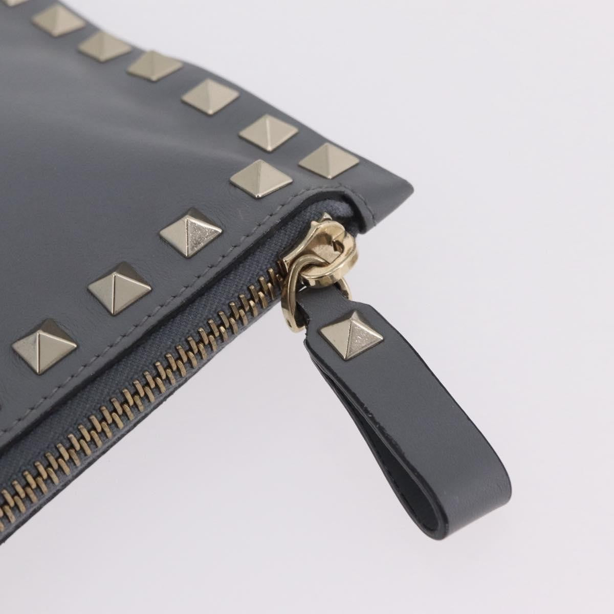 Valentino Garavani Rockstud Pouch Leather Gray Leather Clutche & Pouche Bag (Pre-Owned)