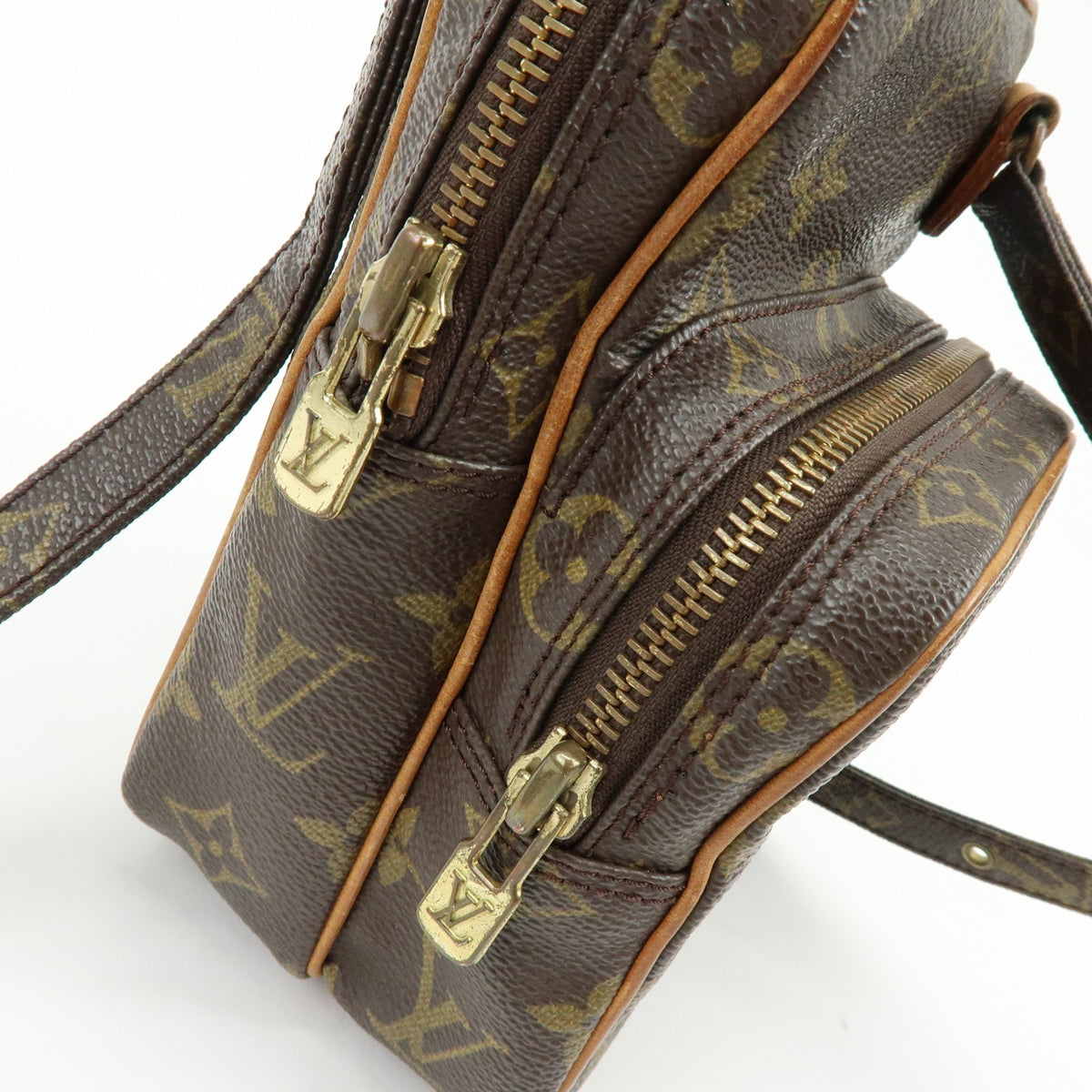 Louis Vuitton Amazone Monogram Canvas Brown Canvas Handbag (Pre-Owned)