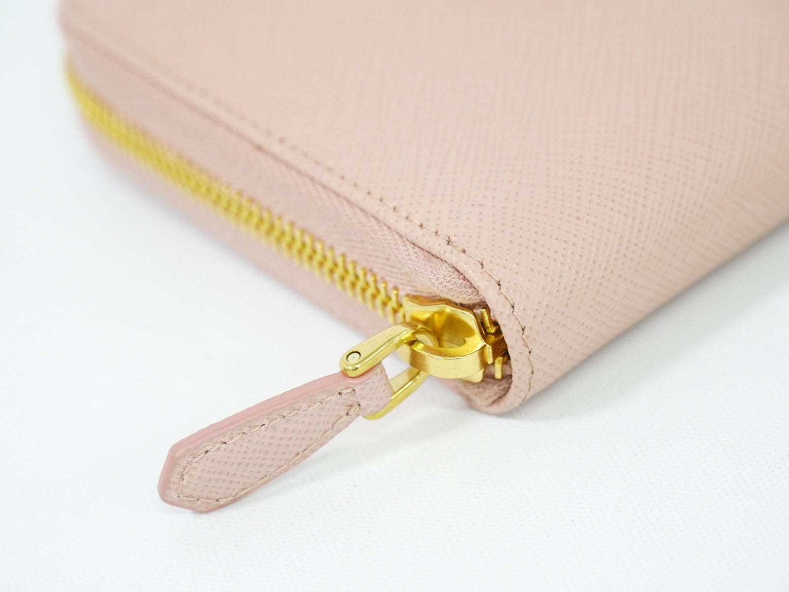 Prada Bow Zip Around Saffiano Leather Pink Leather Wallets Accessory (Pre-Owned)