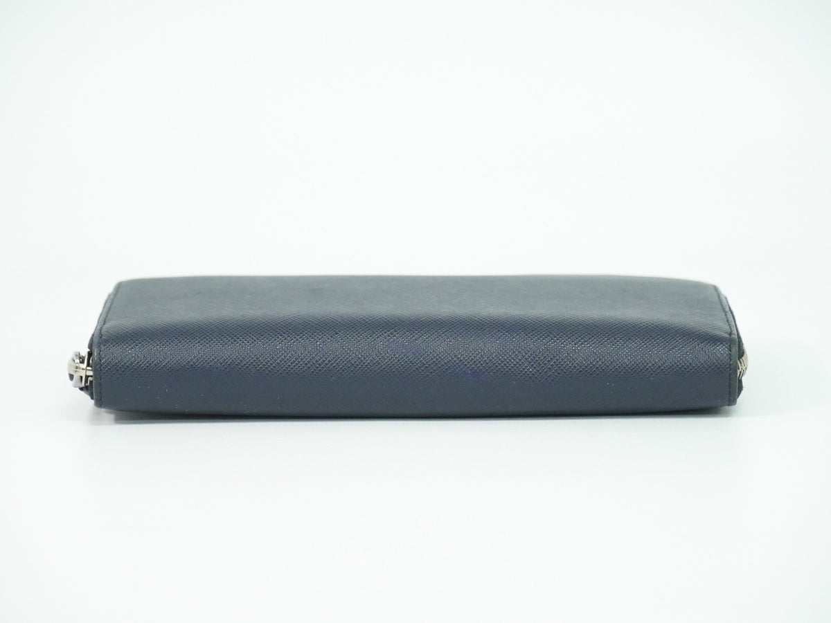 Prada Saffiano Leather Navy Leather Wallets Accessory (Pre-Owned)