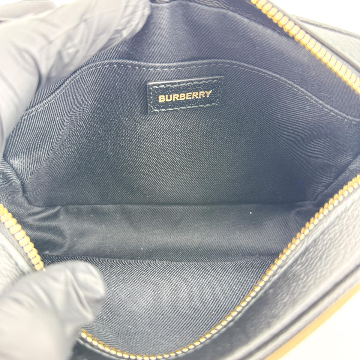 Burberry Camera Vintage Check Canvas Black Canvas Handbag (Pre-Owned)