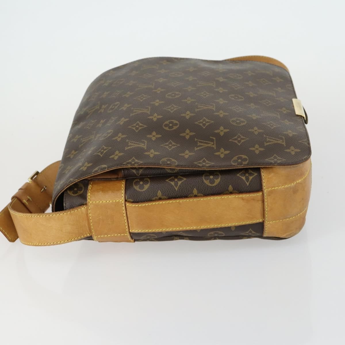 Louis Vuitton Abbesses Messenger Monogram Canvas Brown Canvas Shoulder Bag Bag (Pre-Owned)