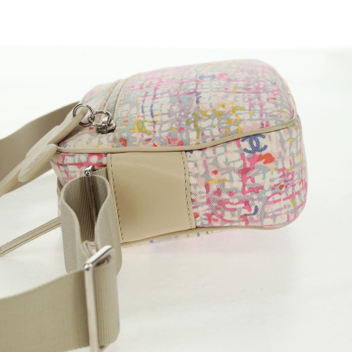 Chanel Vintage Clover Camera Printed Canvas Multicolour Canvas Shoulder Bag Bag (Pre-Owned)