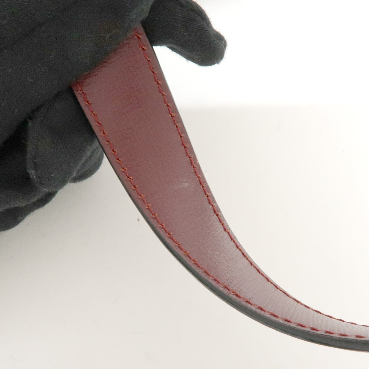 Cartier Must De Cartier Boston Leather Burgundy Leather Travel Bag Bag (Pre-Owned)