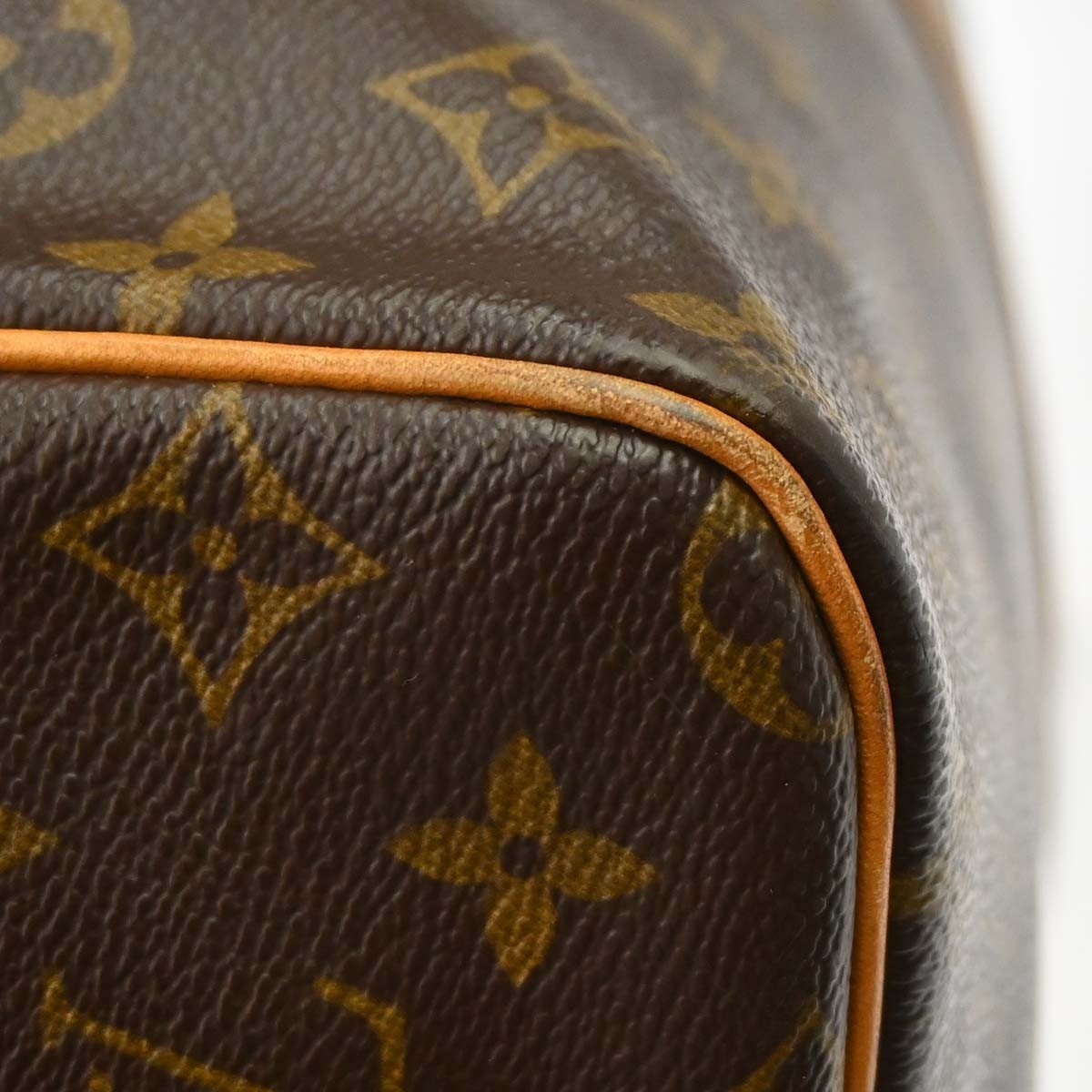 Louis Vuitton Keepall Monogram Canvas Brown Canvas Travel Bag Bag (Pre-Owned)
