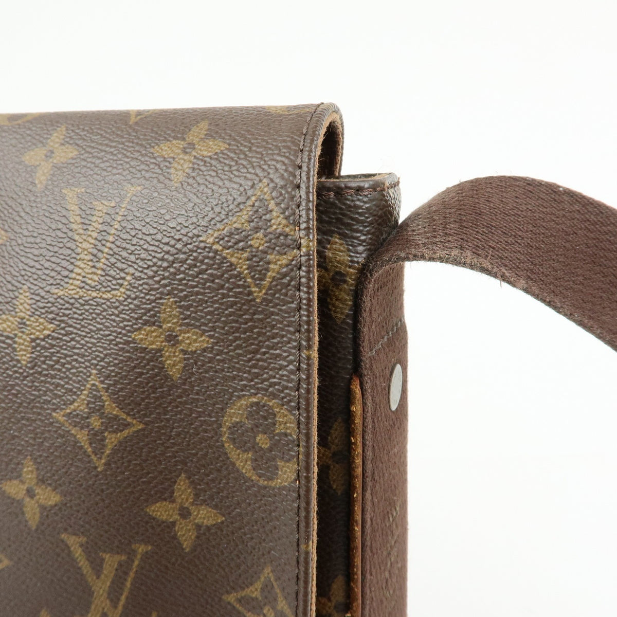 Louis Vuitton Beaubourg Messenger Monogram Canvas Brown Canvas Handbag (Pre-Owned)