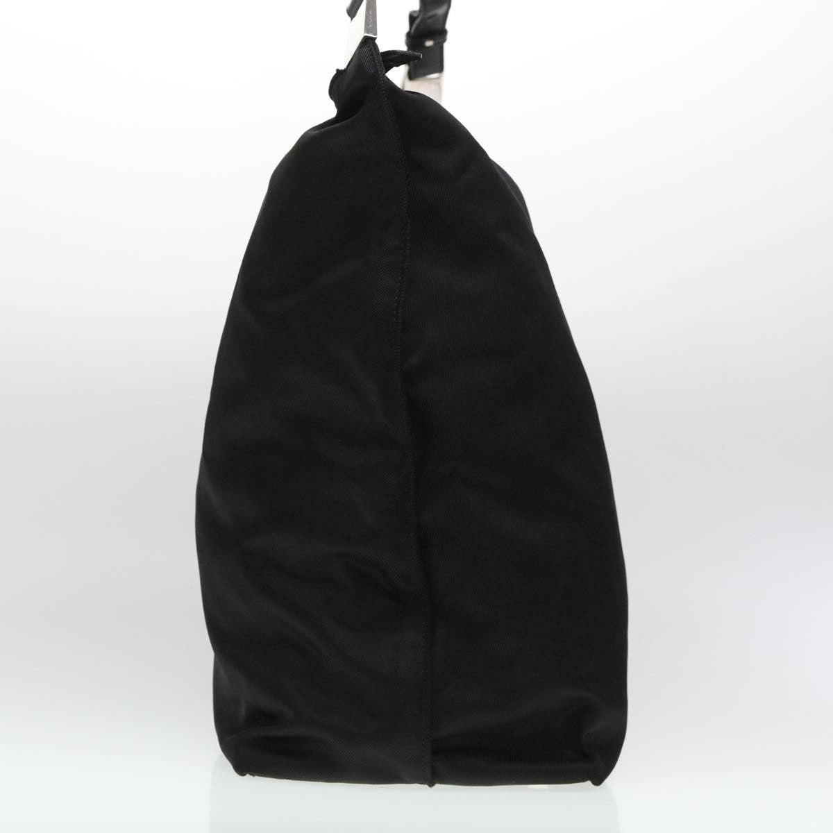 Gucci Boston Nylon Black Nylon Travel Bag Bag (Pre-Owned)