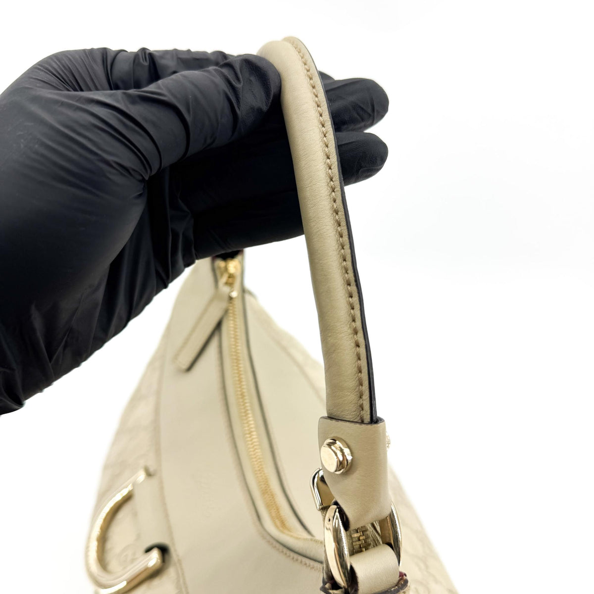 Gucci D Gold Hobo Guccissima Leather Beige Leather Shoulder Bag Bag (Pre-Owned)
